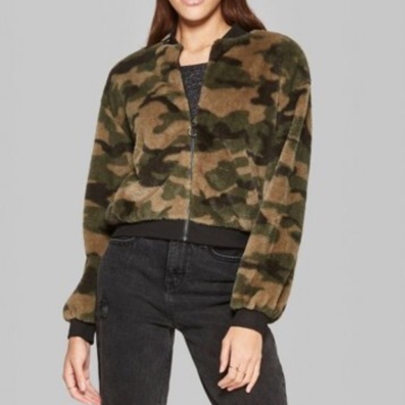 Wild Fable Camo Print Full Zip Faux Fur 